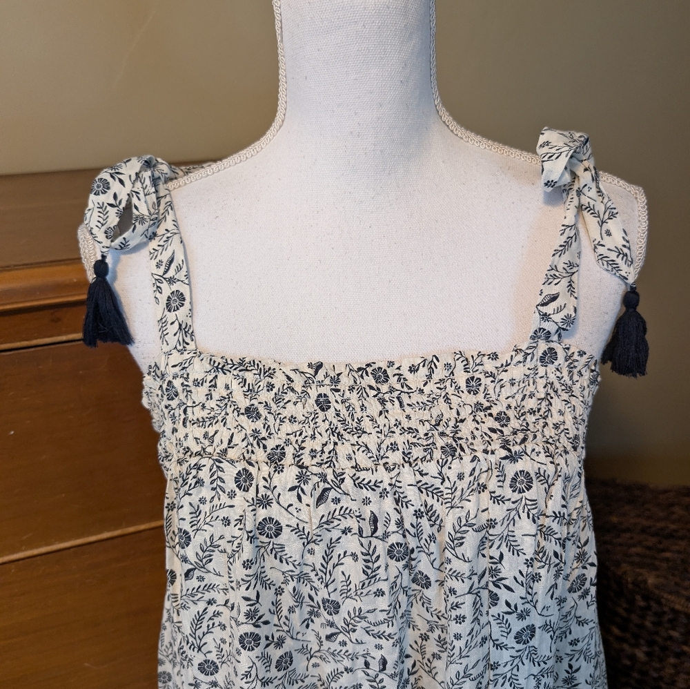 NWT Old Navy Floral Babydoll Smocked Dress Tie Shoulder Straps w Pockets - Picture 3 of 15